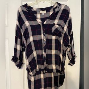 Women’s button down shirt 3/4 sleeves